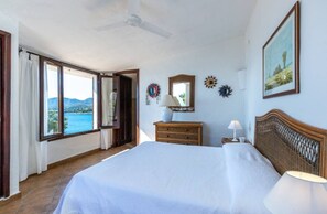 5 Schlafzimmer, Bügeleisen/Bügelbrett, WLAN, Bettwäsche