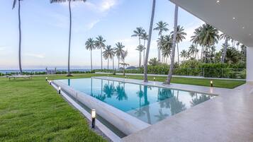 6 bedrooms, Internet