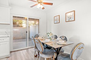 Casa | 3 dormitorios y Internet