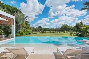 Villa | 4 bedrooms - Beautifully-designed Contemporary Villa (La Romana)