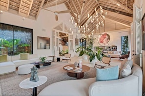 House | 8 bedrooms, Internet