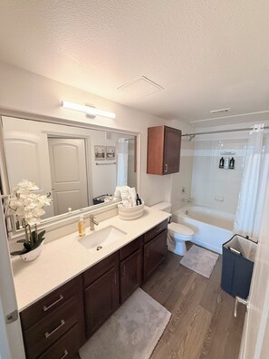 Jetted tub, hair dryer, towels, soap