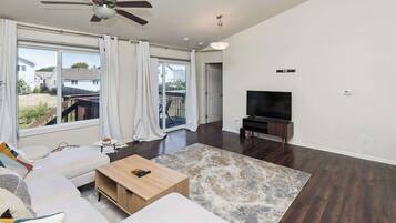 Televisión y oficina