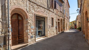 Esterni