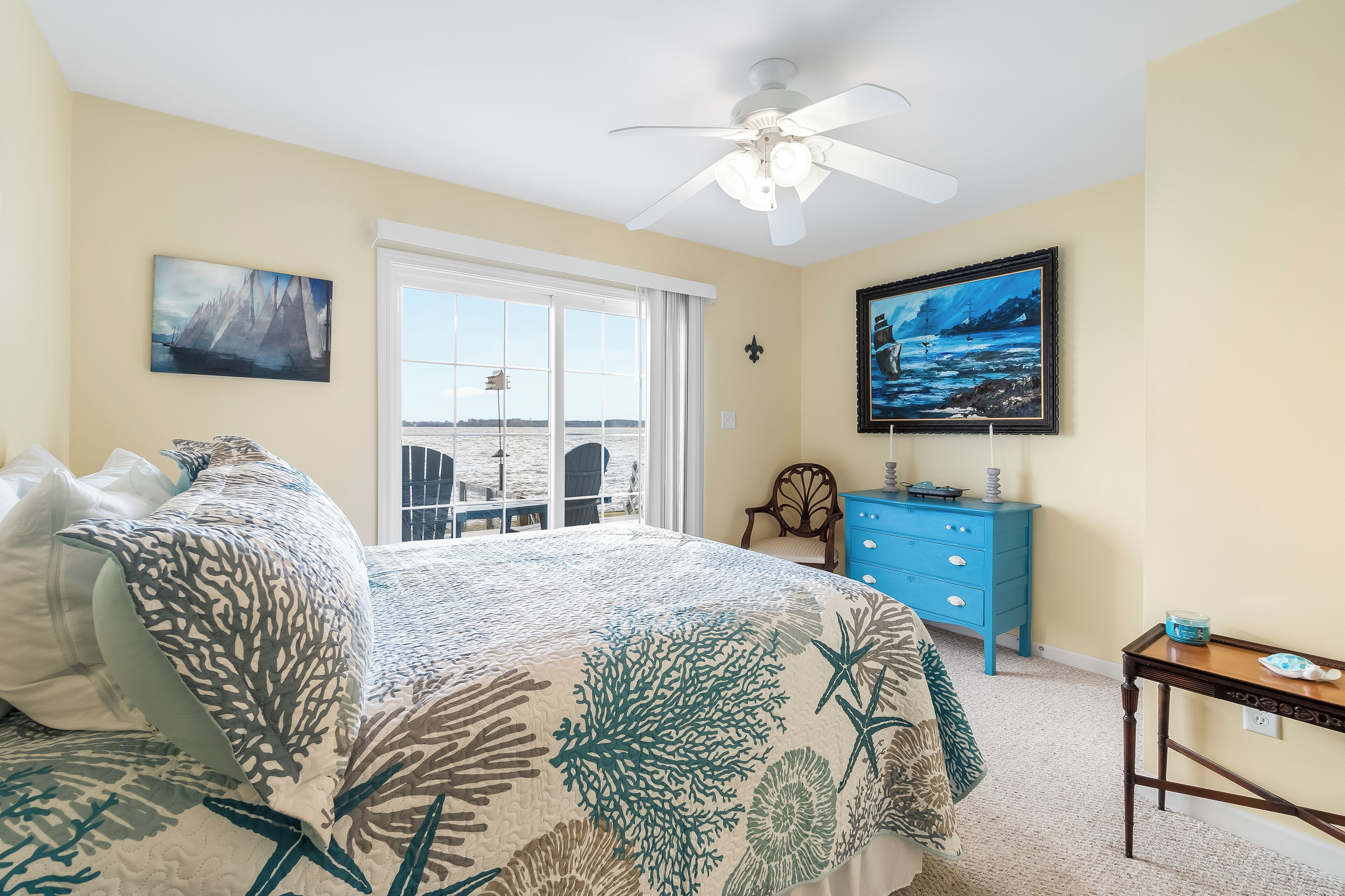 4 chambres, fer et planche à repasser, Wi-Fi gratuit, draps fournis