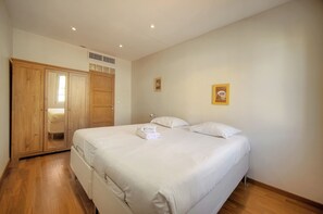2 Schlafzimmer, Bügeleisen/Bügelbrett, Reisekinderbett, kostenloses WLAN