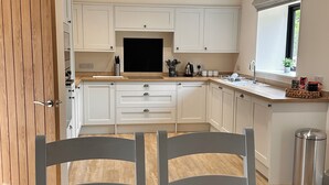 Stirrup - Luxury Barn Conversion, Pet Friendly | 전용 주방