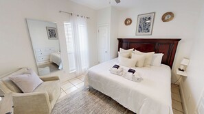 1 chambre, fer et planche à repasser, Wi-Fi gratuit, draps fournis