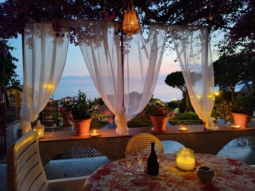 A piece of paradise with beautiful sea and panoramic view of Dino Island