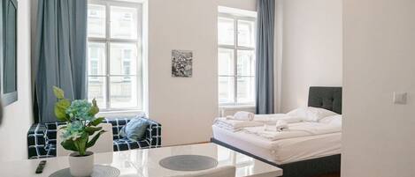 1 bedroom, iron/ironing board, WiFi, bed sheets