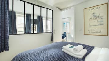 Apartamento | 1 dormitorio y espacio para trabajar con un portátil