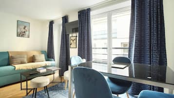 Apartment | Living area