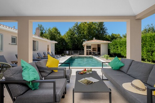 Moden Villa with Luxury Feel and Cozy Pool in Istria - Labin