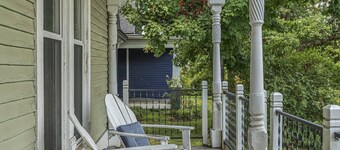 Unit #1 117 Marion St
