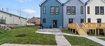 Unit #C 527 N 1st St