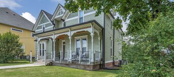 Unit #4 117 Marion St