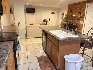 Microwave, oven, stovetop, dishwasher