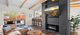 Pool, Hot Tub, Epic Views, Firepit, Stargaze