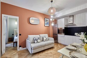 Apartment | Living area - Charming new Flat in the Centre of Paris (Paris)