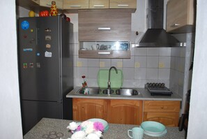 House, 1 Bedroom, Smoking, Terrace | Interior