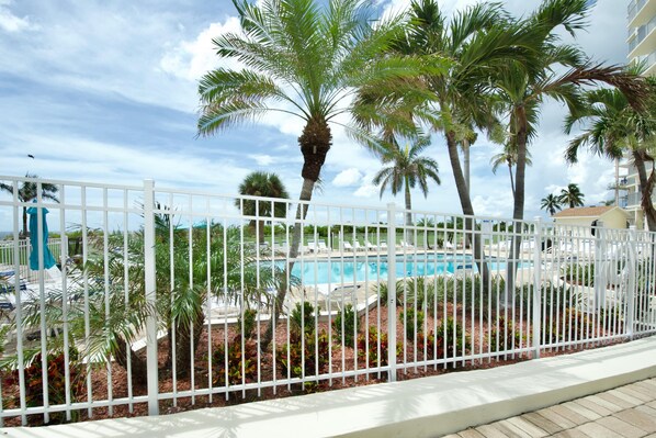Condo, 1 King Bed with Sofa bed (Estero Beach & Tennis Club-Penthouse ) | Property grounds