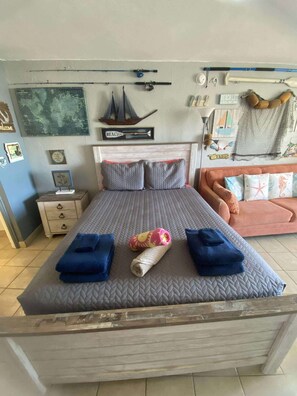 1 bedroom, WiFi, bed sheets