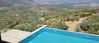 EPHESUS RETREAT - VILLA DIANA POOL HAUSE