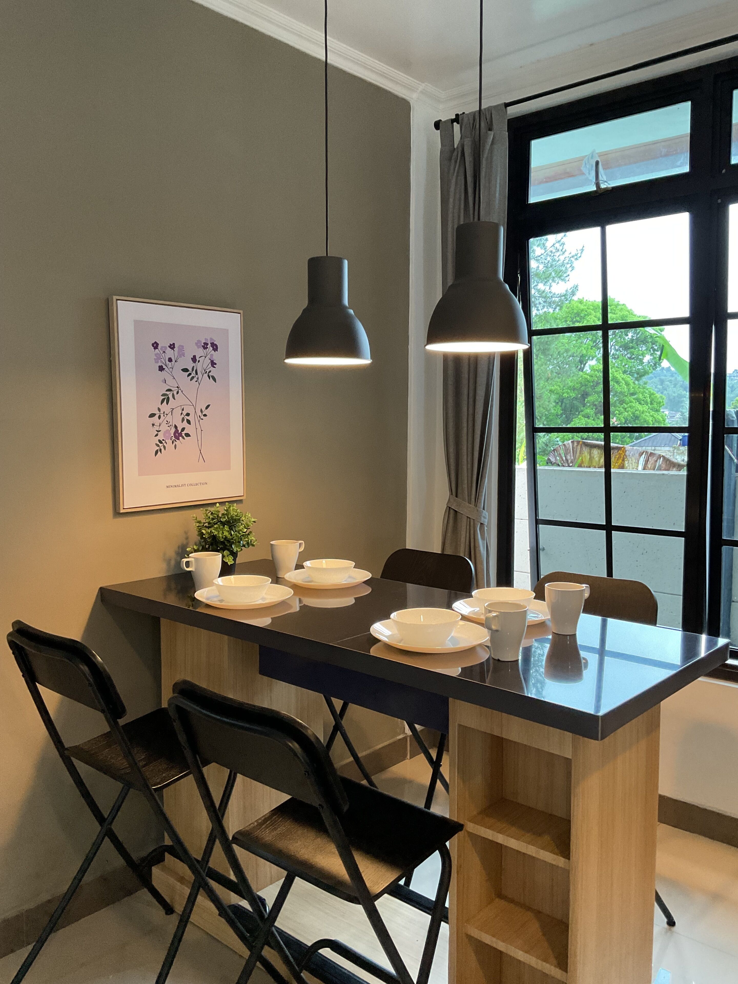 Villa, 5 Bedrooms | In-room dining