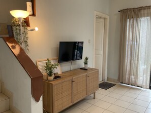 Villa, 2 Bedrooms | Living area