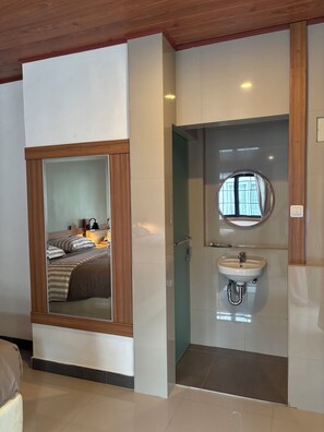 Villa, 4 Bedrooms | Bathroom