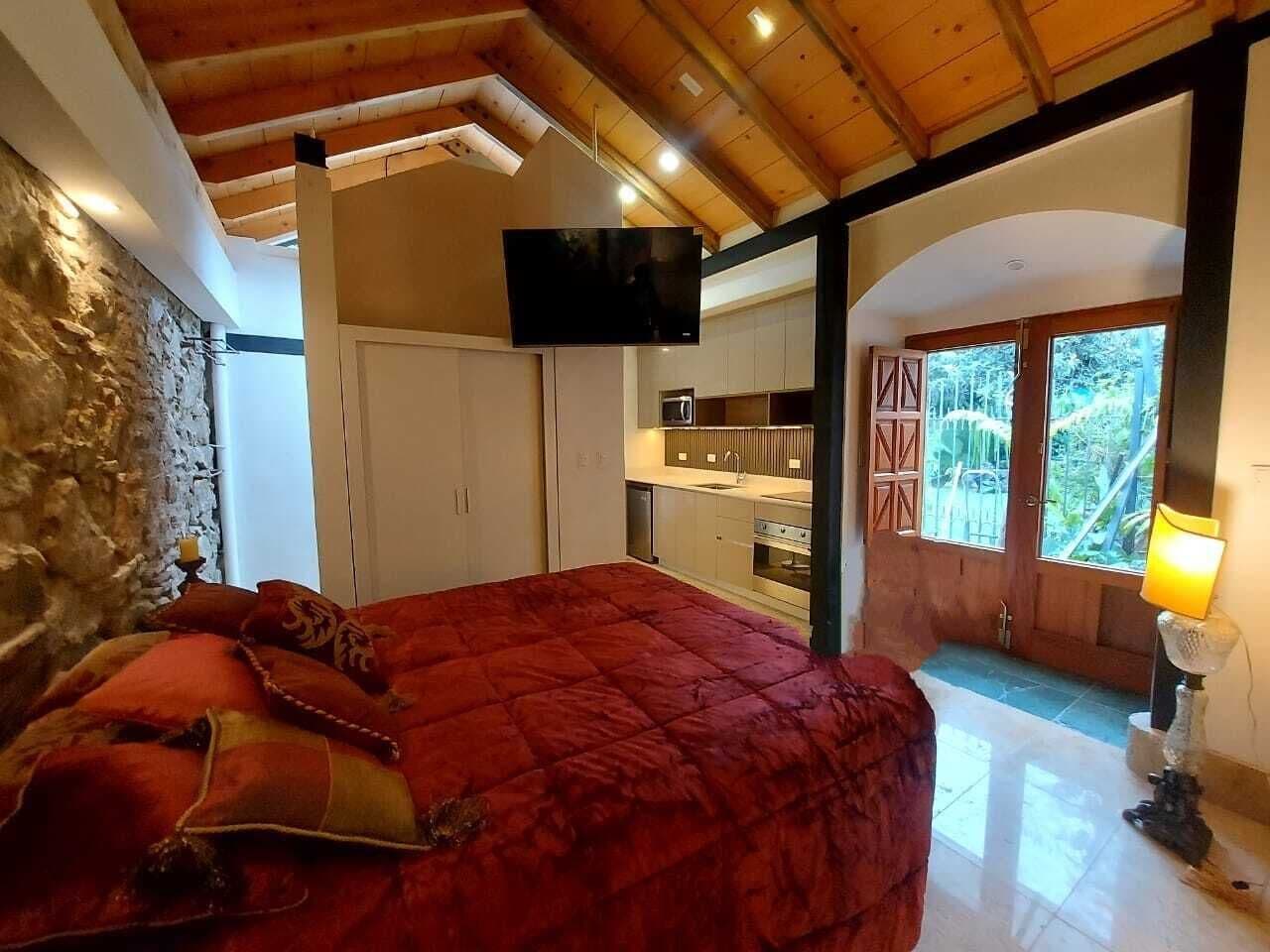 1 chambre, fer et planche à repasser, Wi-Fi, draps fournis