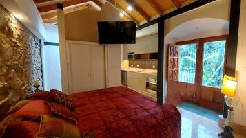 1 soverom, strykejern/-brett, wi-fi og sengetøy