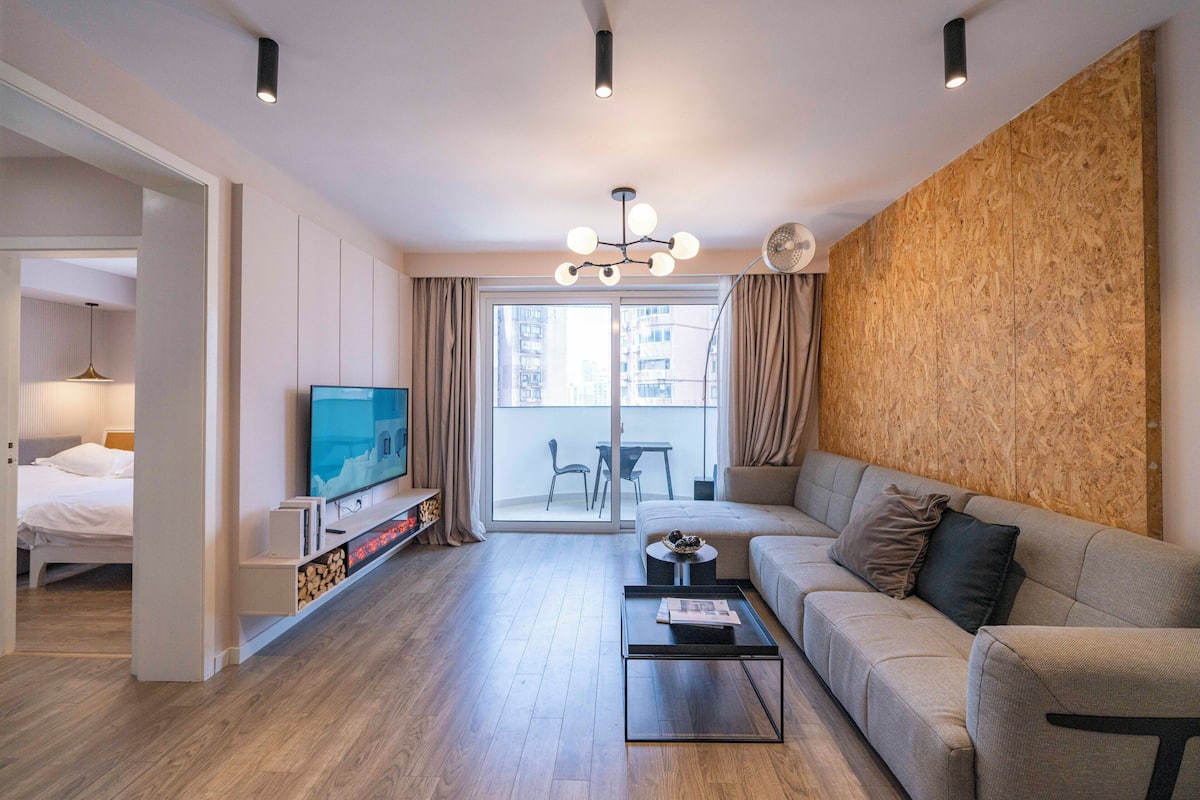 Senior-Apartment, 2 Schlafzimmer, Badewanne | Kostenloses WLAN, Bettwäsche