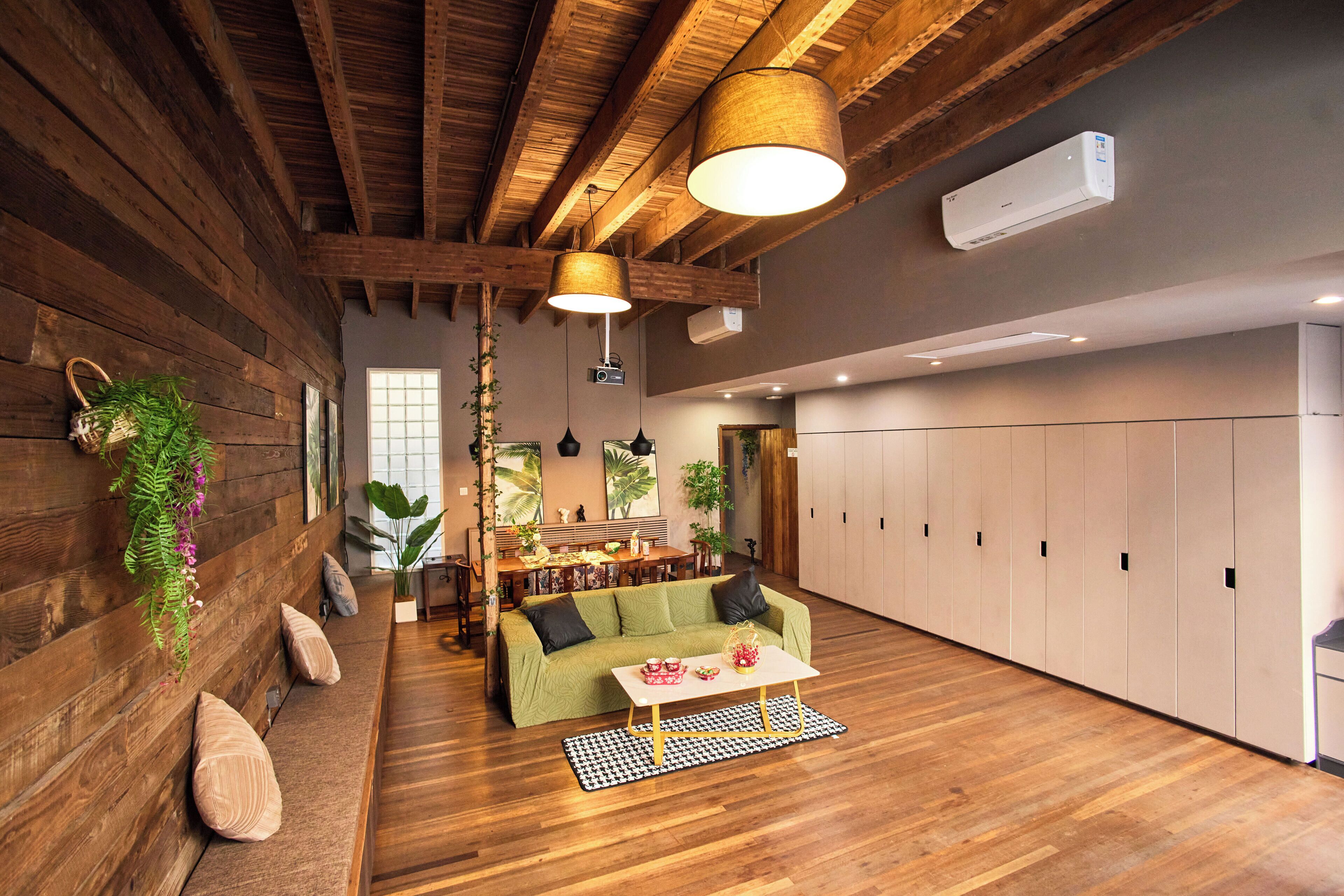 Signature Villa, 4 Bedrooms, Kitchen | Living room