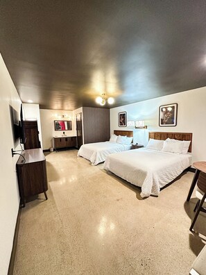 1 chambre, fer et planche à repasser, Wi-Fi gratuit, draps fournis