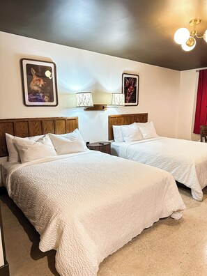 Iron/ironing board, free WiFi, bed sheets