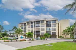 Condo, Multiple Beds (Santa Maria 104- The Sunnyside) | Exterior