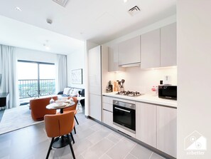 Apartment (1 Bedroom) | Interior - Luxury 1-bed in Meydan With Balcony & City Views (Dubai)