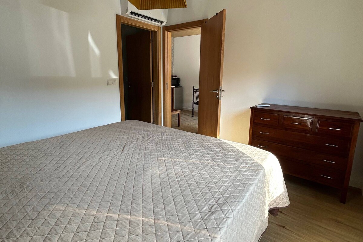 Comfort Apartment, Mountain View | WiFi (free), individually decorated, bed sheets