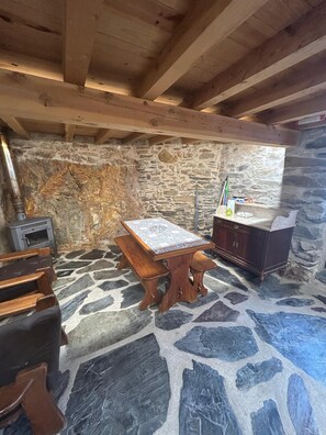 Småhus – exclusive, dalutsikt | Oppholdsområde | TV