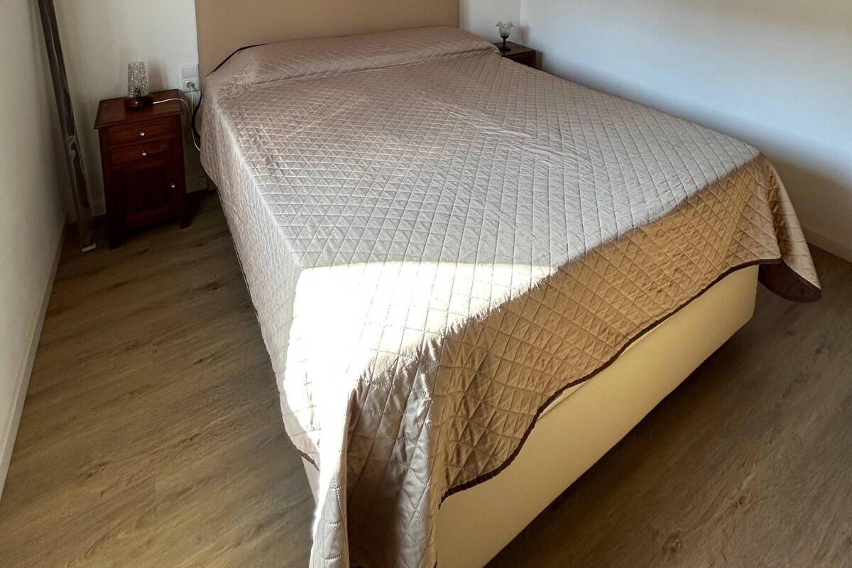 WiFi (free), individually decorated, bed sheets