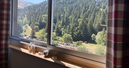 T2 avec vue sur les montagnes et wifi Ă Alt