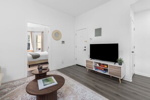4 Schlafzimmer, Bügeleisen/Bügelbrett, WLAN, Bettwäsche
