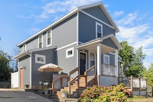 Fachada de la propiedad