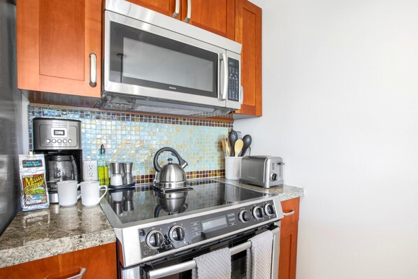 Fridge, microwave, oven, dishwasher