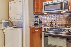Microwave, oven, dishwasher, coffee/tea maker