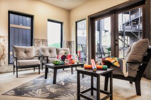 Indoor pool, seasonal outdoor pool, free pool cabanas, pool umbrellas