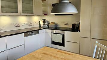 Ofen, Herdplatte, GeschirrspĂŒler