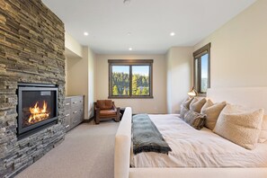 5 bedrooms, free WiFi, bed sheets
