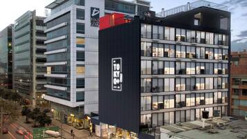 Fachada da propriedade